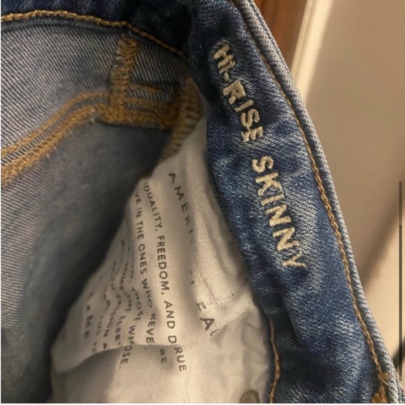 American Eagle | high rise skinny jeans - Picture 6 of 9